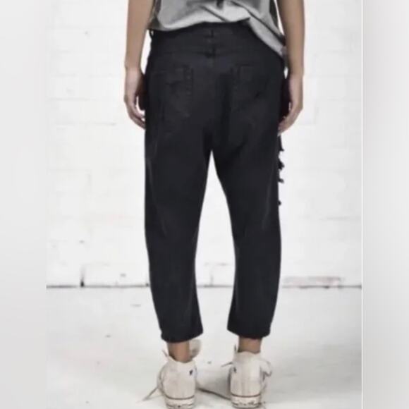 One by One Teaspoon Eagles 25 Slouchy Crop Jeans Distressed Black - Picture 2 of 11